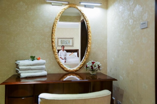 Capital Hotel and Spa image 27
